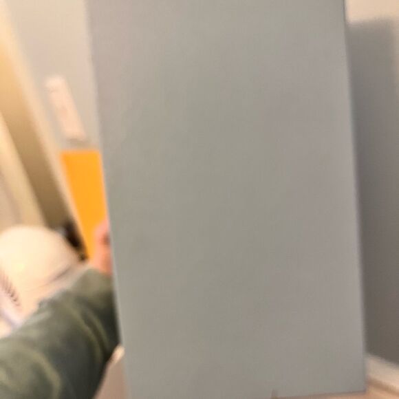 Prada Show Box - Picture 6 of 8